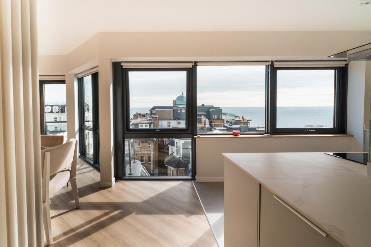 Westcliff Penthouse Apartment Bournemouth Exterior photo